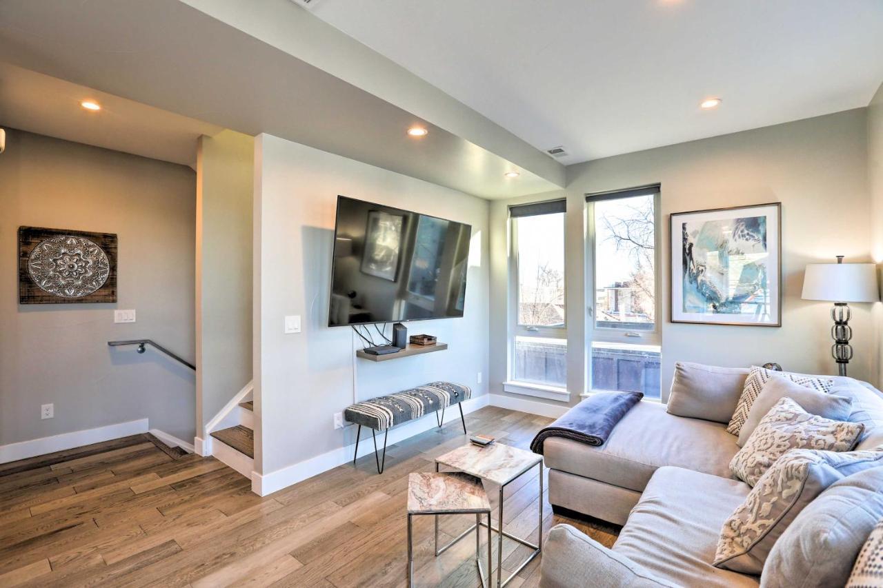 Denver Townhome With Rooftop Deck Walk To Mile High エクステリア 写真